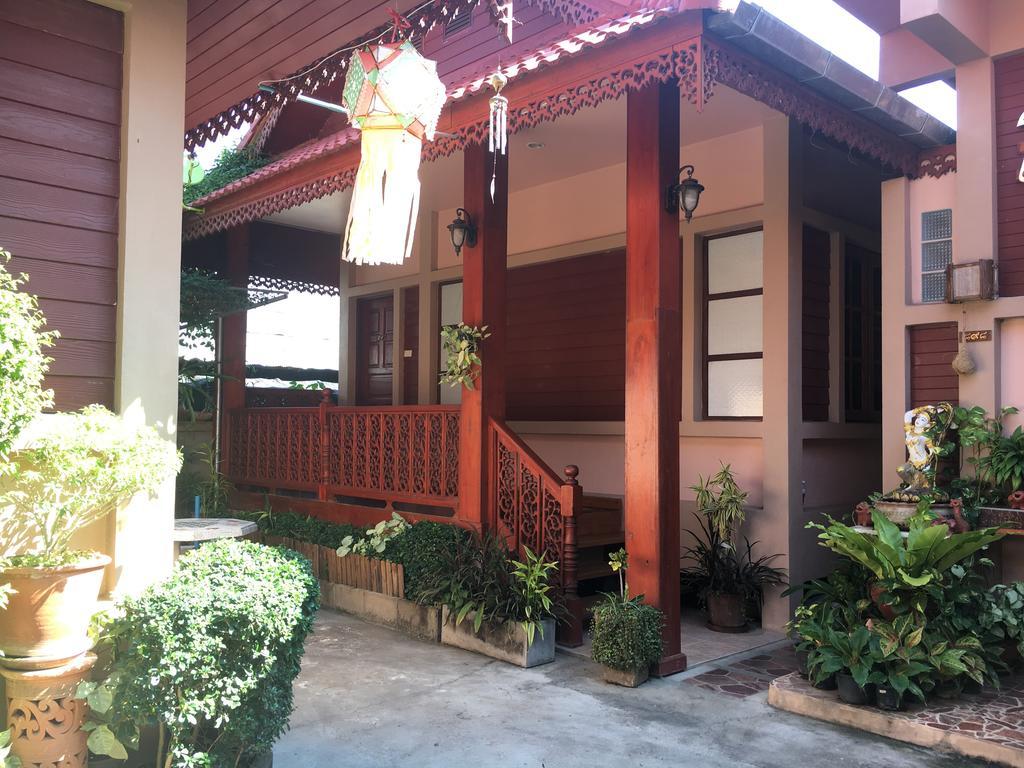Chok-Wasana Guest House Mae Sariang Exteriér fotografie