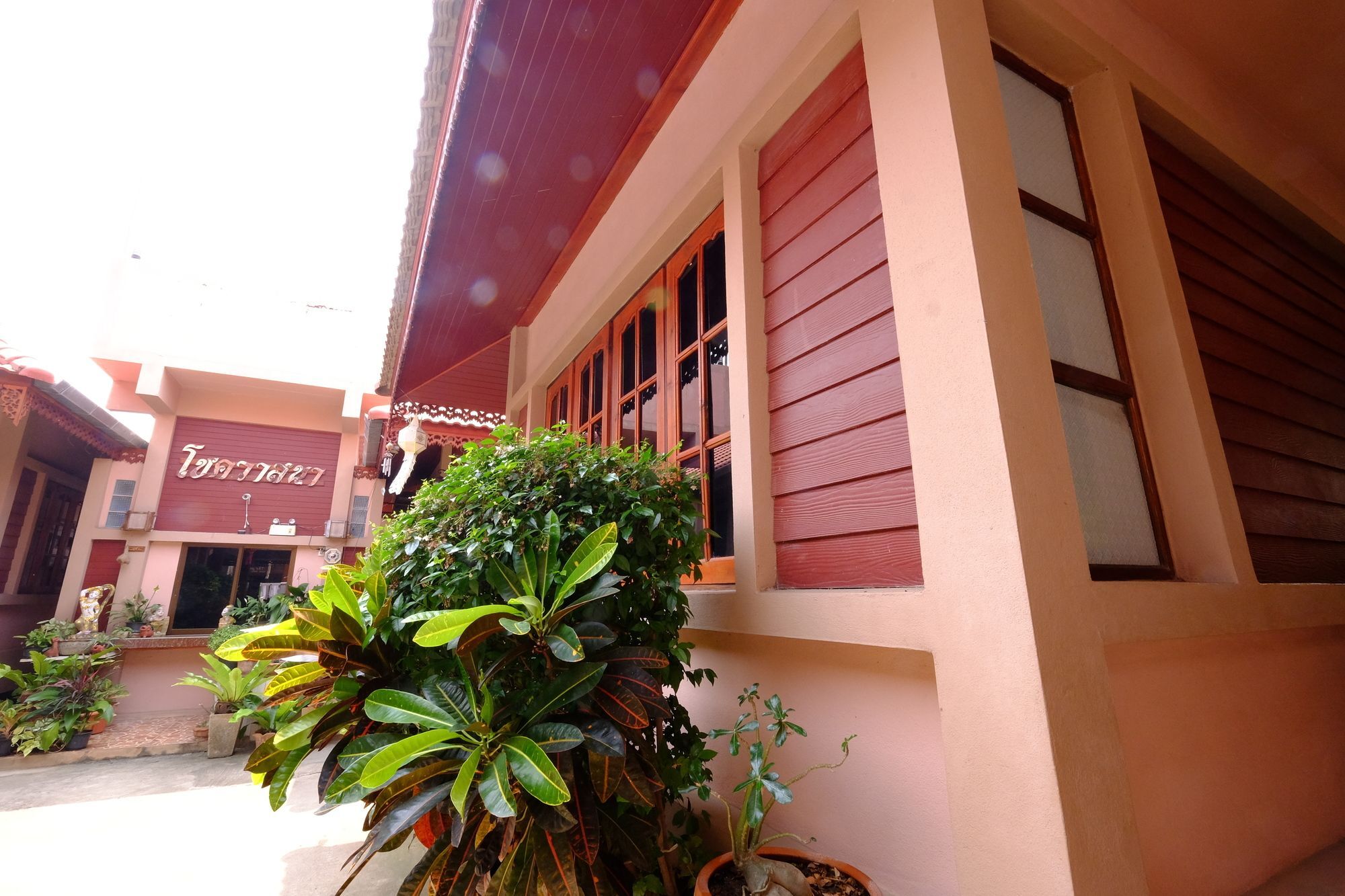 Chok-Wasana Guest House Mae Sariang Exteriér fotografie